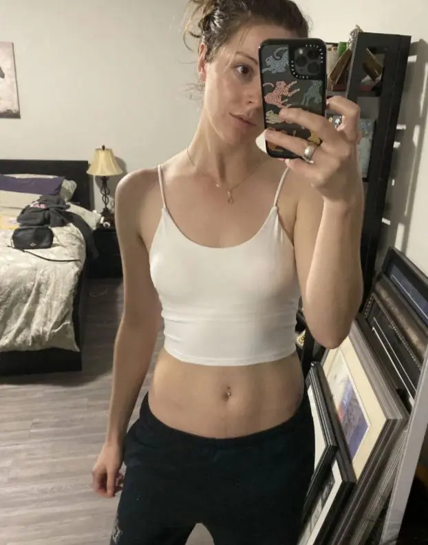 zavesyle (21) female from US - sexting partner